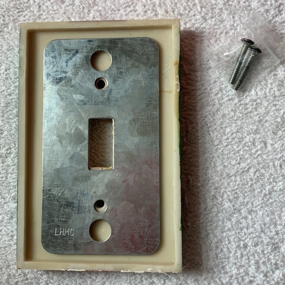 Sport Themed Decorative Heavy Duty Enamel Switch Plate with Screws - Picture 2 of 4